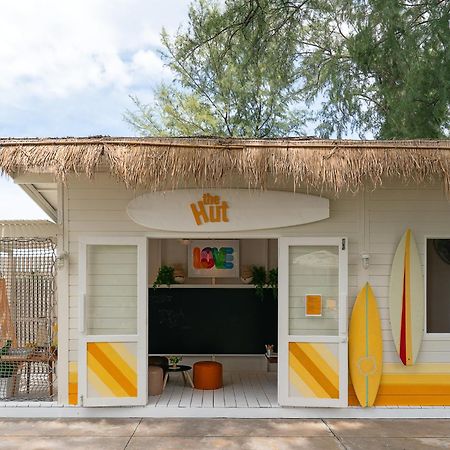The Standard, Hua Hin Ξενοδοχείο Εξωτερικό φωτογραφία The Surf Shack